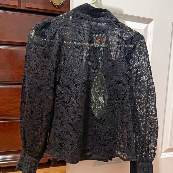 NWT Farm Rio Black Lace Long Sleeve Blouse Top, Sz XS with rosette button detail - Picture 2 of 7